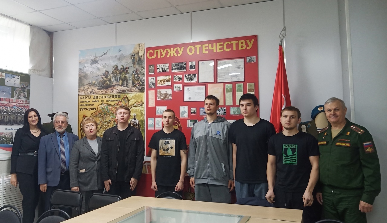 День призывника.