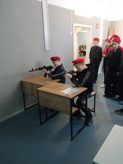 Игнатовские школьники готовятся сдавать нормативы ГТО по стрельбе.